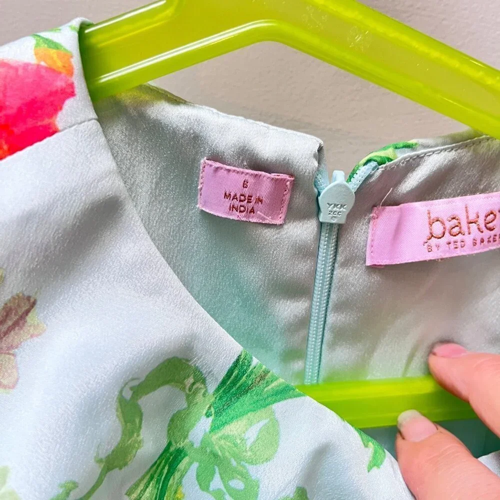 Ted Baker Little Girls Floral Dress- Size‎ 6